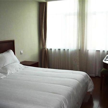 Greentree Inn Zhejiang Ningbo East Baizhuang Rd. Express Hotel Luaran gambar